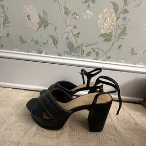 Vince Camuto platform heels